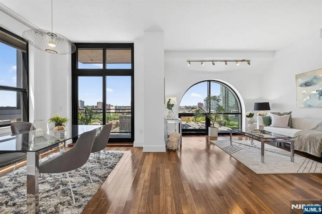 159 2nd Street 1104, Jersey City, NJ 07302 - #1