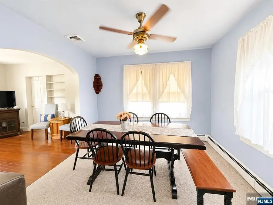 810 Colfax Avenue, Pompton Lakes, NJ 07442 - #3