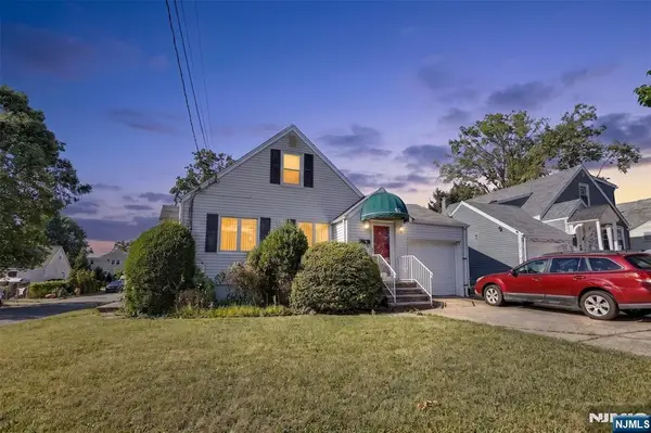 55 Stillman Avenue, Bergenfield, NJ 07621