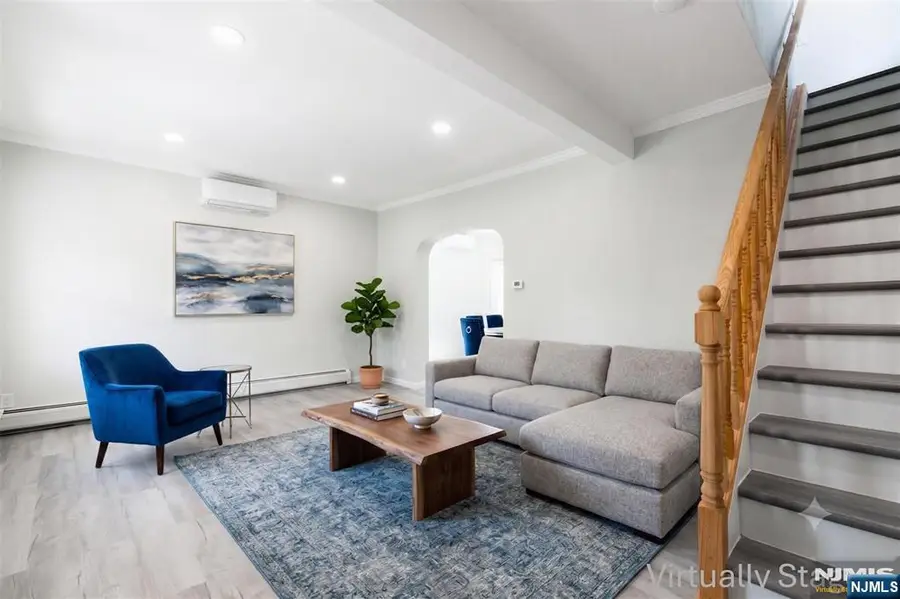 40 Teaneck, Ridgefield Park, NJ 07660 - #3