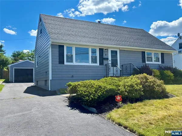 9 Joan Place, Clifton, NJ 07012