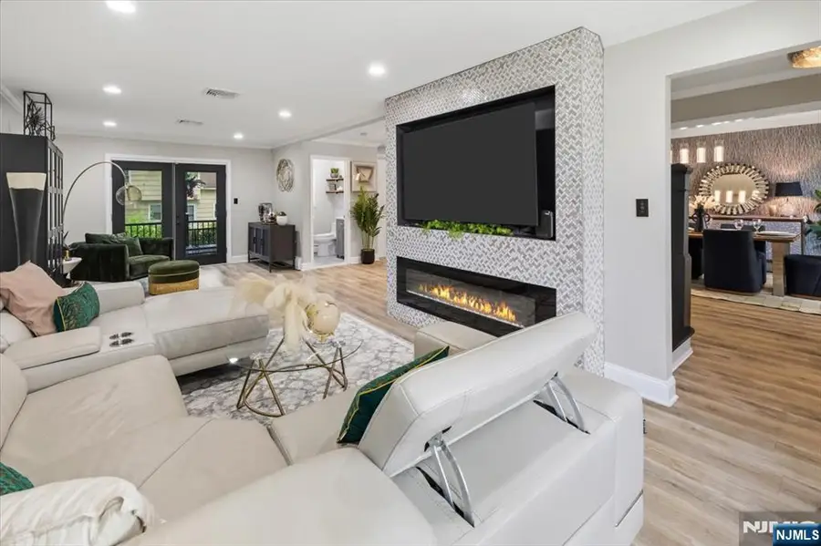 11 Nottingham, West Orange, NJ 07052 - #2