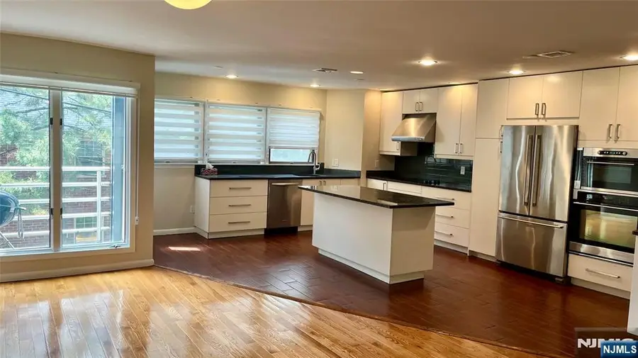 1275 Anderson Avenue A4, Fort Lee, NJ 07024 - #3