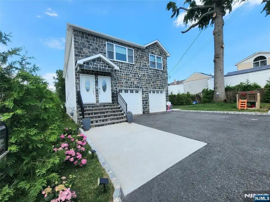 518 8th Street, Lyndhurst, NJ 07071 - #3
