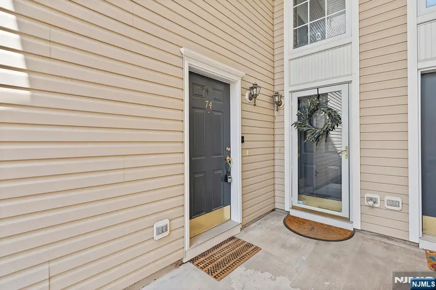 74 Mountainside Drive, Pompton Lakes, NJ 07442 - #3