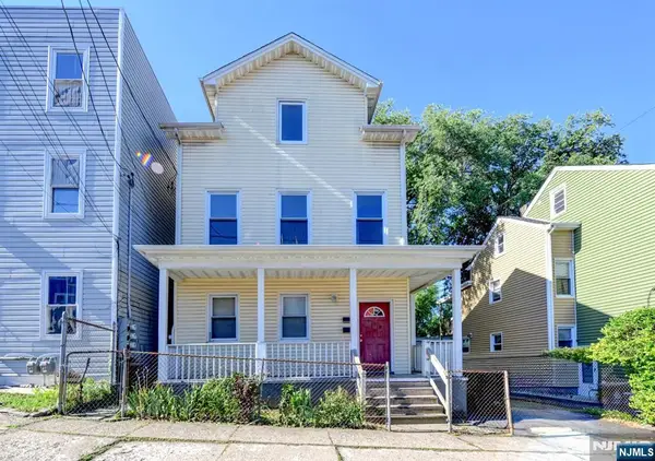 98-100 Lafayette Street, Paterson, NJ 07501