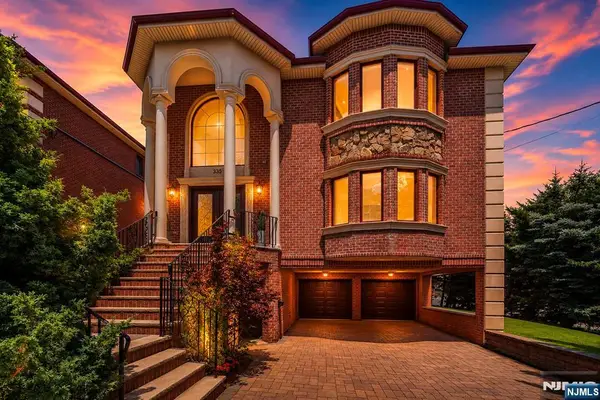 335 Riverdale Drive, Fort Lee, NJ 07024