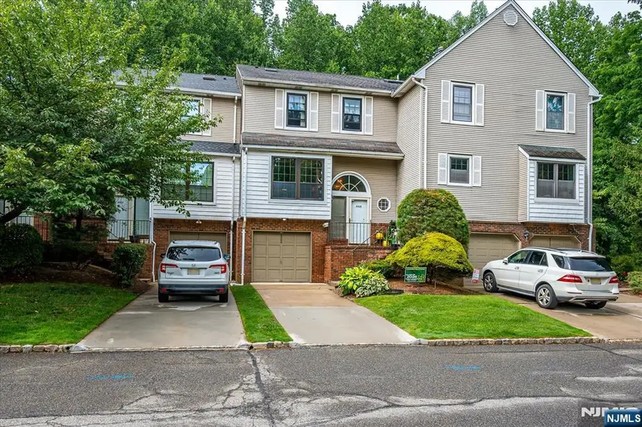 4506 Stonehedge Road 4506, Edison, NJ 08820 - #3