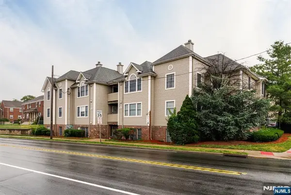 428 Grand Avenue 2C, Palisades Park, NJ 07650