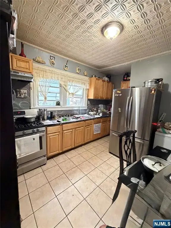 352 7th Street, Newark, NJ 07107 - #3