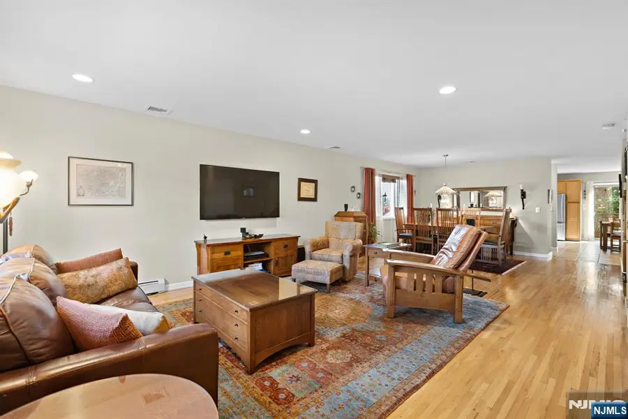 228 Lafayette Avenue, Cliffside Park, NJ 07010 - #2