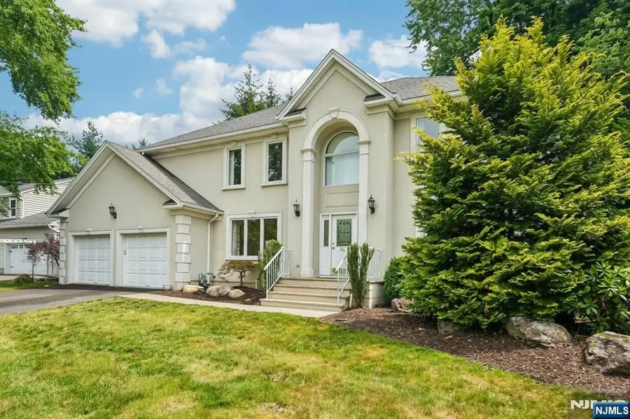 54 Church Lane, Wayne, NJ 07470 - #2
