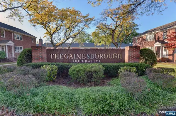 255 Bogert 2A, River Edge, NJ 07661