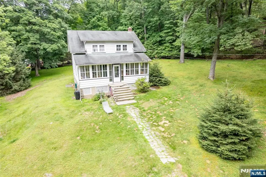 121 Townsend Road, Wanaque, NJ 07465 - #1