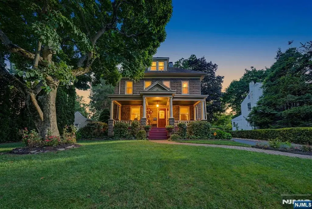 11 Willow Street, Cranford, NJ 07016 - #1
