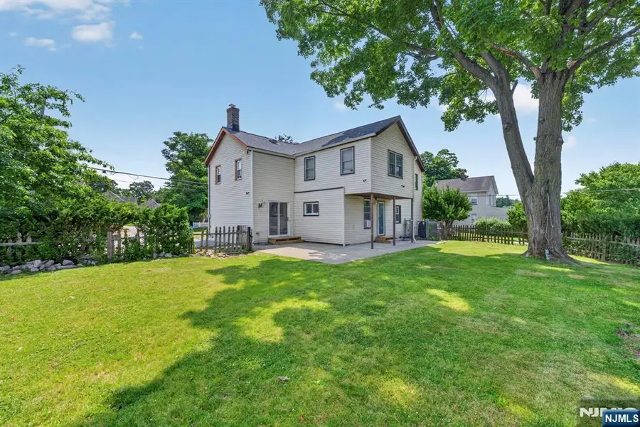 720 Ringwood Avenue, Pompton Lakes, NJ 07442 - #2