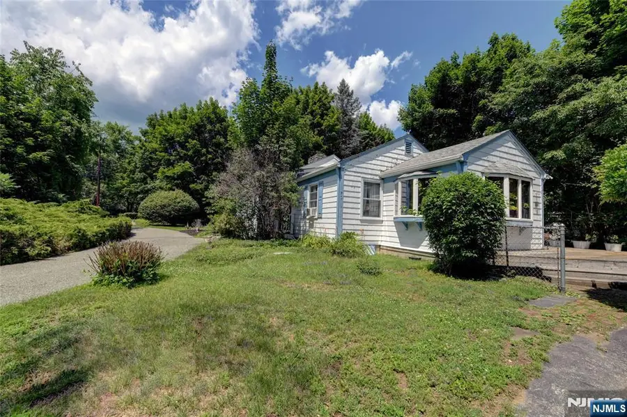 1 Welch Road, Ringwood, NJ 07456 - #2