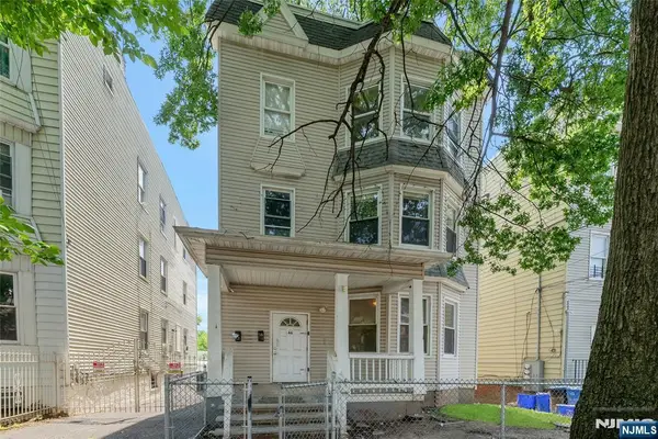 48 Seymour Avenue, Newark, NJ 07108