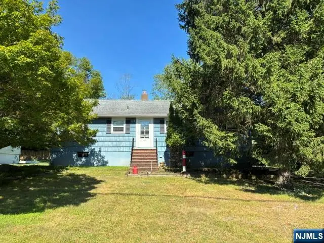 145 Lohs Place, Harrington Park, NJ 07640 - #1