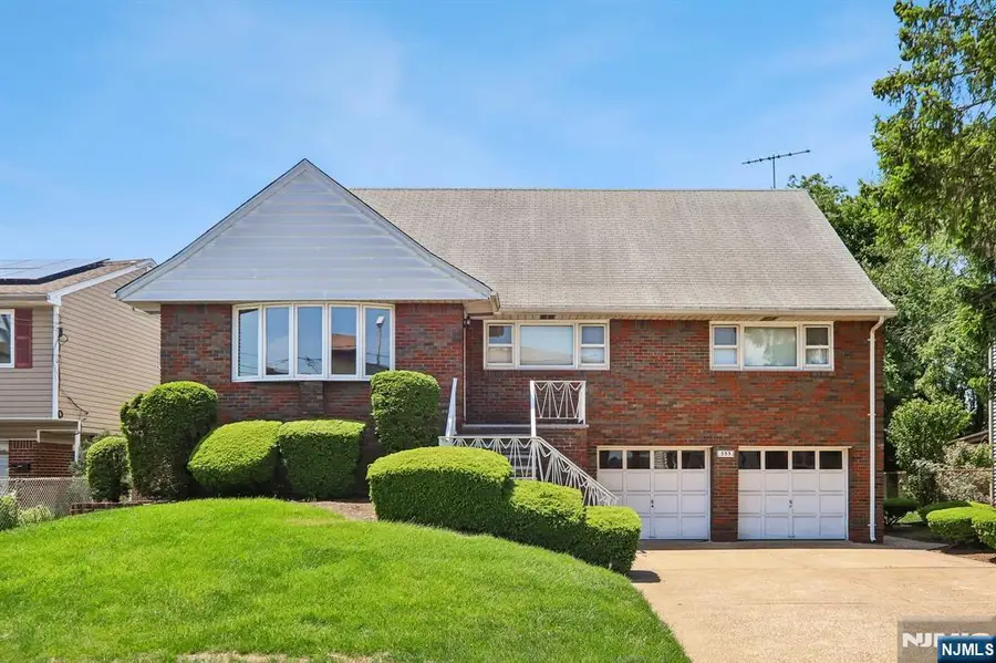 355 Chestnut Avenue, South Hackensack, NJ 07606 - #2