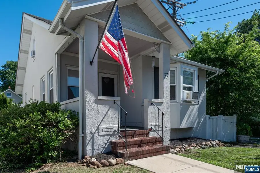 77 E Clinton Avenue, Bergenfield, NJ 07621 - #2