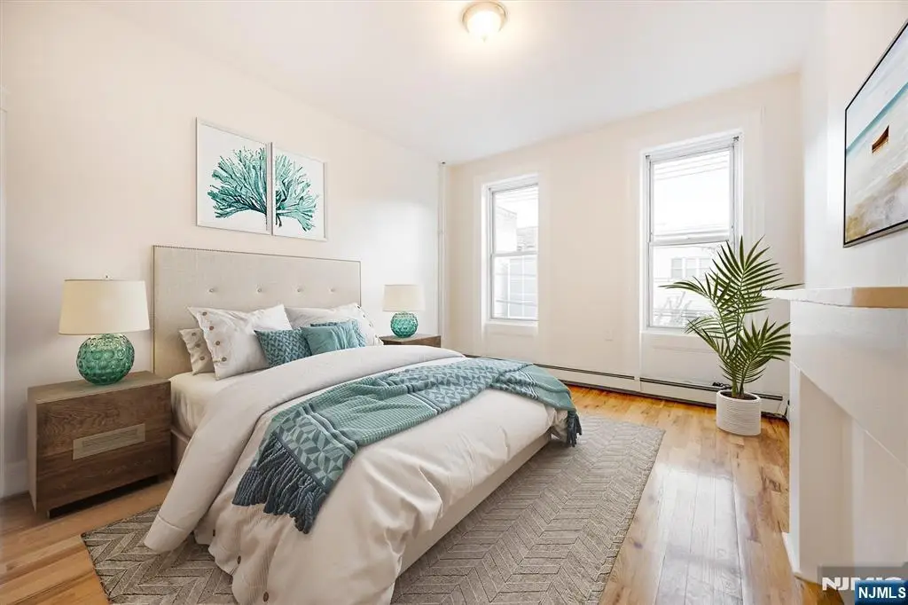 147 New York Avenue 2L, Jersey City, NJ 07307 - #1