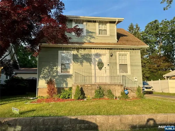 165 5th Avenue, Paterson, NJ 07524