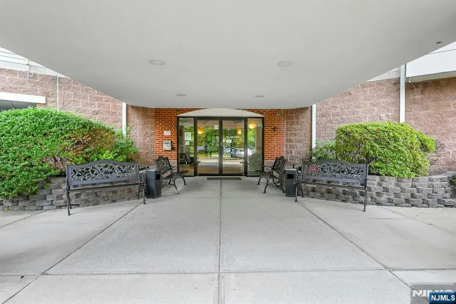 189 Forest, Paramus, NJ 07652 - #2