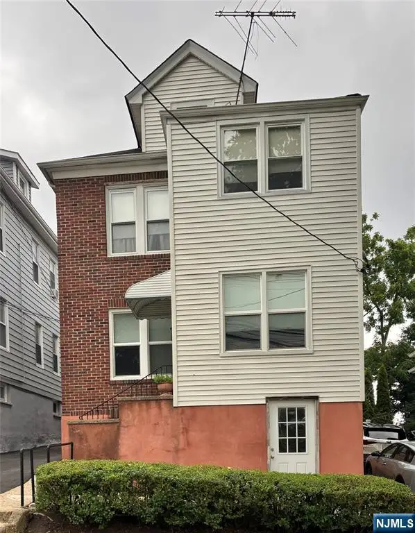 100 Hancox Avenue, Nutley, NJ 07110 - #3