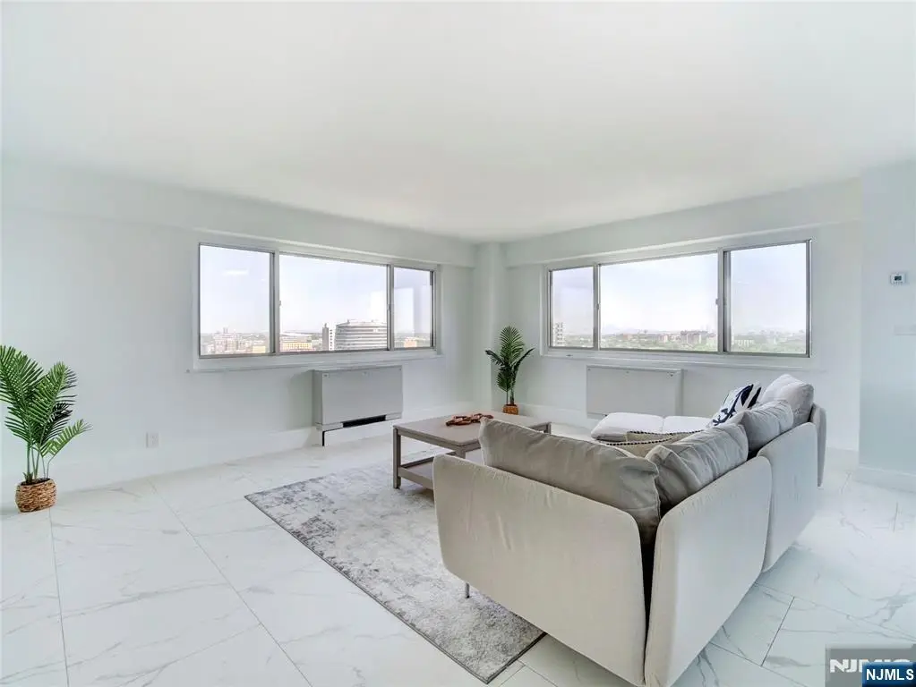 377 S Harrison Street 17FF, East Orange, NJ 07018 - #1