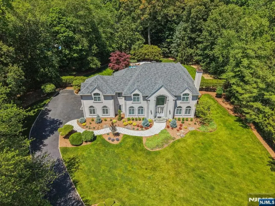 114 Valley Road, Allendale, NJ 07401 - #2