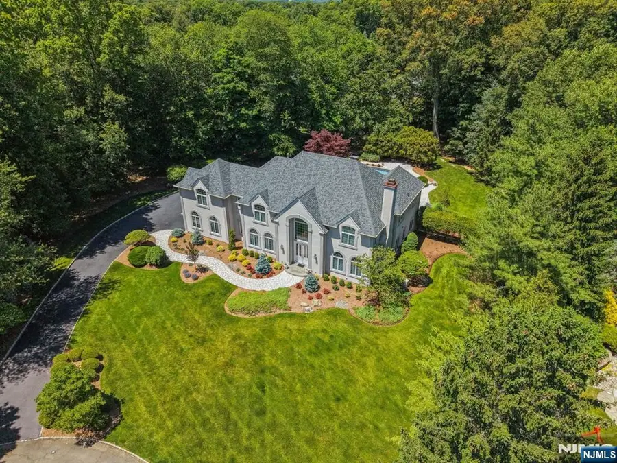 114 Valley Road, Allendale, NJ 07401 - #3