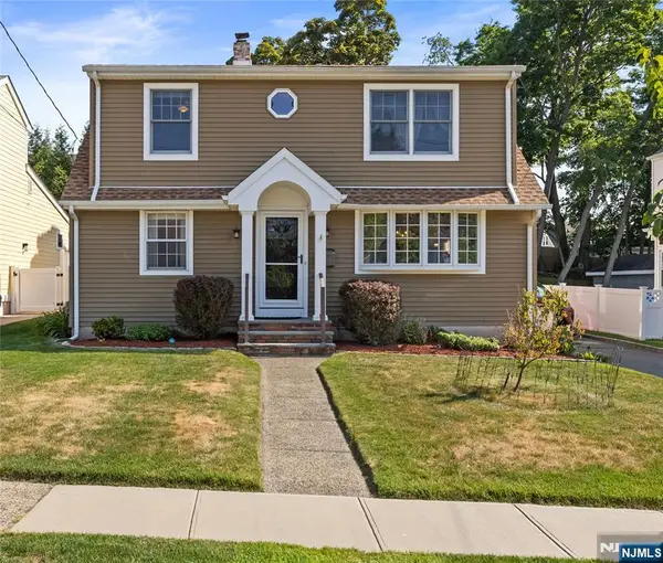 99 Lynwood Road, Verona, NJ 07044