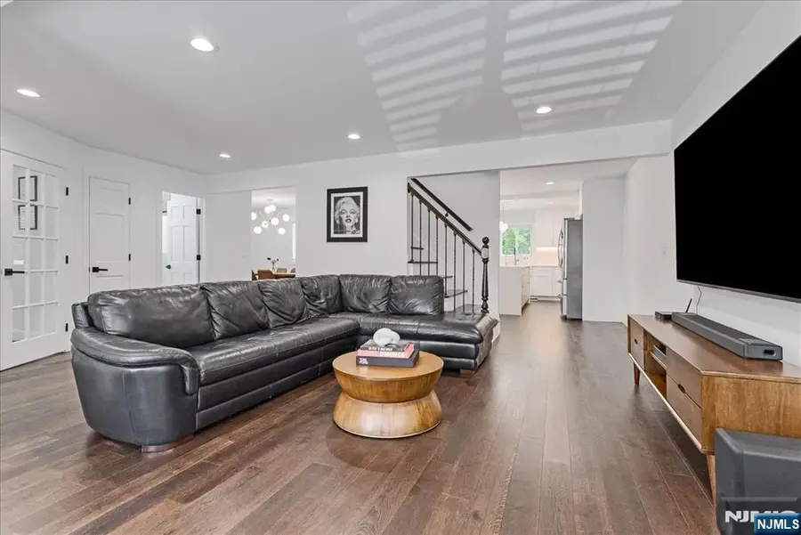 33-21 Southern Drive, Fair Lawn, NJ 07410 - #2