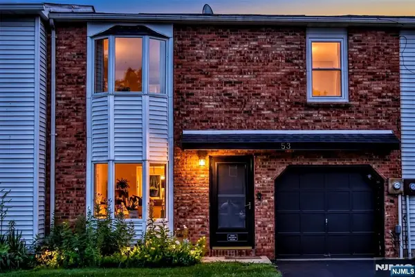 53 Lenape Trail, Washington Boro, NJ 07882
