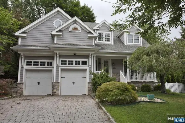 20 Wayne Avenue, River Edge, NJ 07661