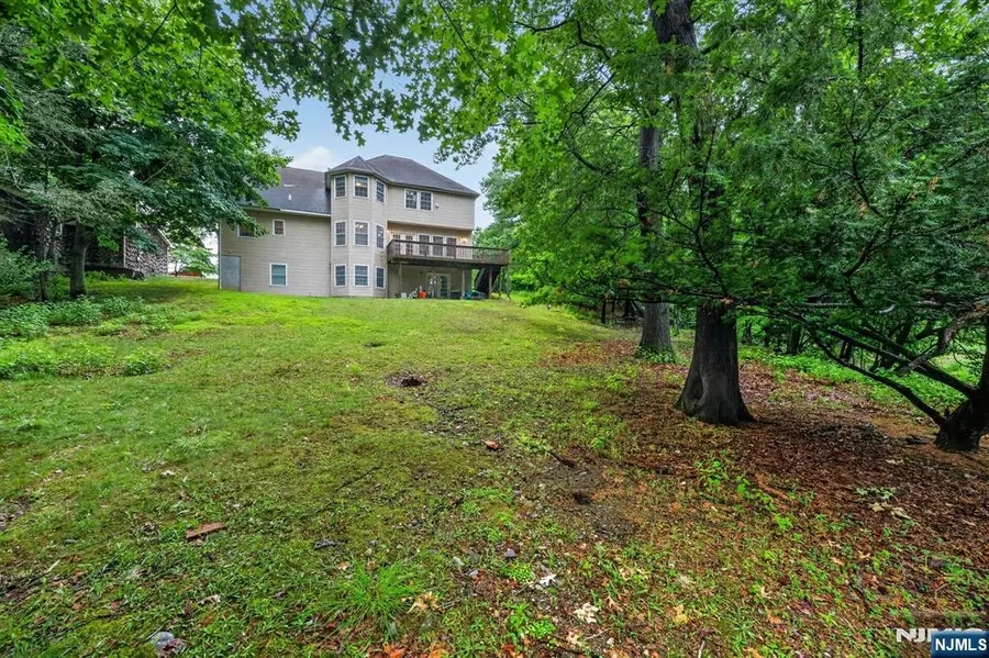 721 Ringwood Avenue, Pompton Lakes, NJ 07442 - #2