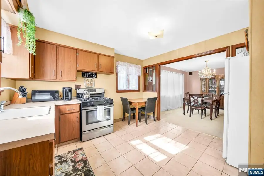 95 E 7th Street, Clifton, NJ 07011 - #3