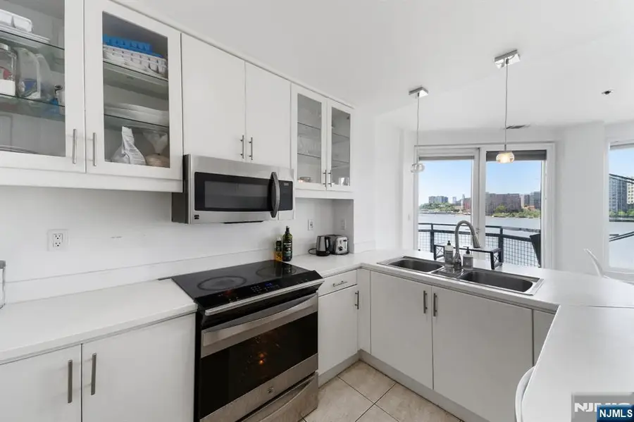 600 Harbor Boulevard 0928, Weehawken, NJ 07086 - #3