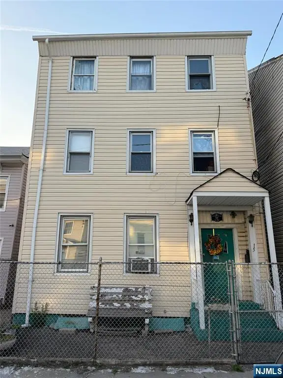 15 Elm Street, Paterson, NJ 07501 - #1