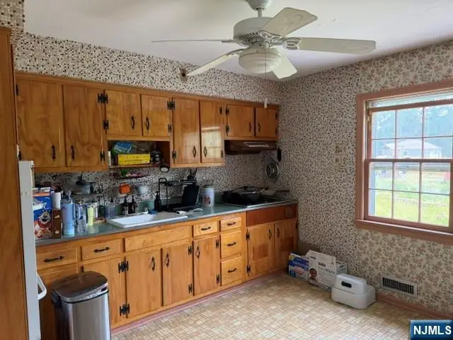 515 Chestnut Street, Roselle, NJ 07203 - #3