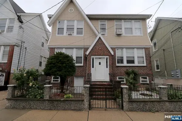 270-272 12th Street, Newark, NJ 07107
