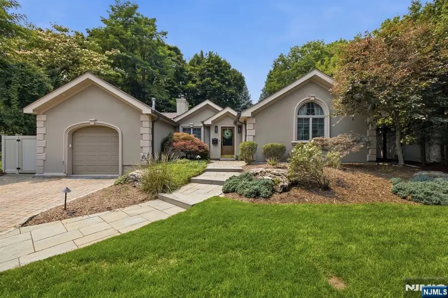 23 Trinity Place, Hillsdale, NJ 07642 - #3