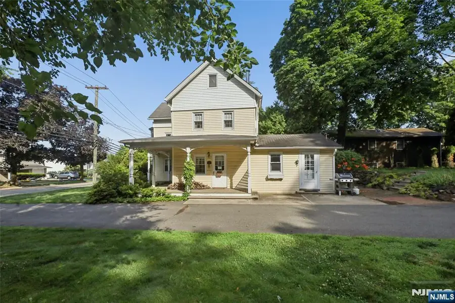 105 Harrison, Roseland, NJ 07068 - #2