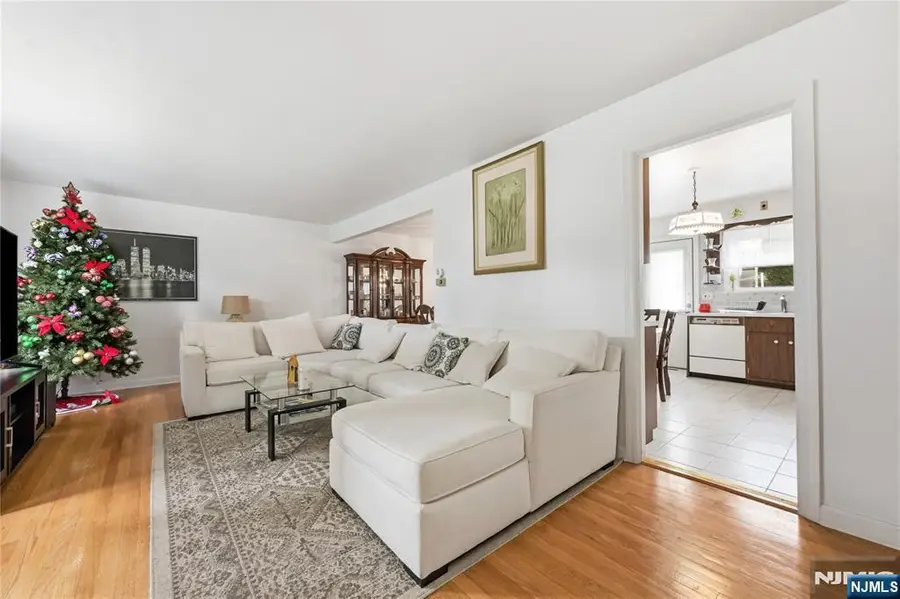 23 Bogle Court, North Arlington, NJ 07031 - #2