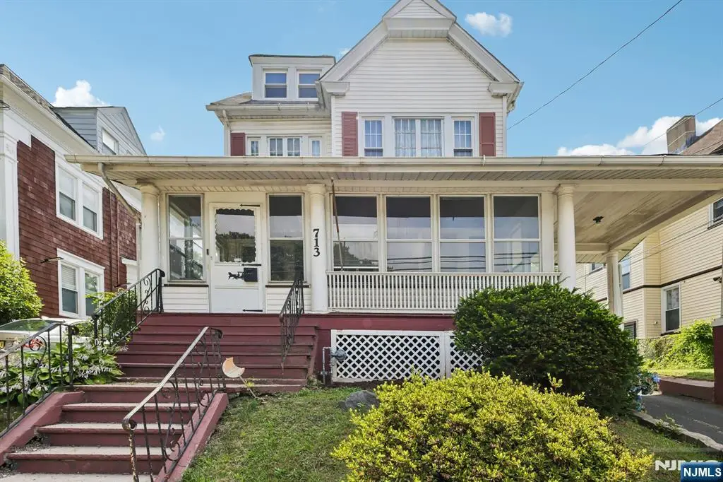 711-713 Degraw Avenue, Newark, NJ 07104 - #1