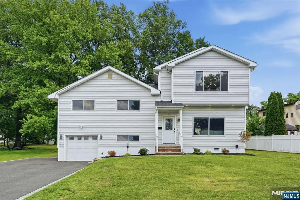 21 John Place, Cedar Grove, NJ 07009 - #1