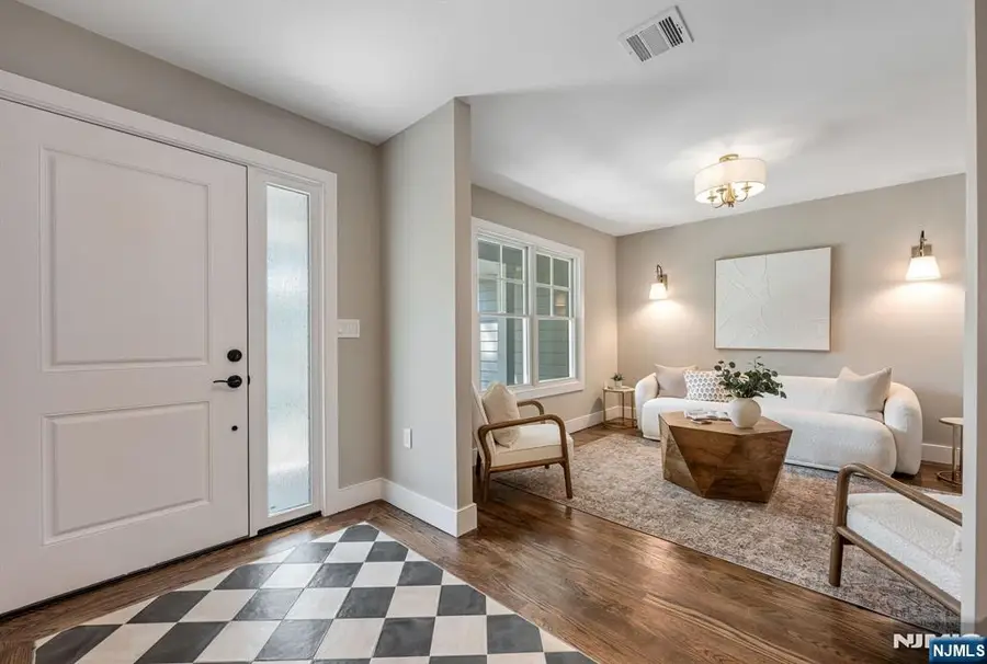 5 Blanchfield Court, Ho Ho Kus, NJ 07423 - #2
