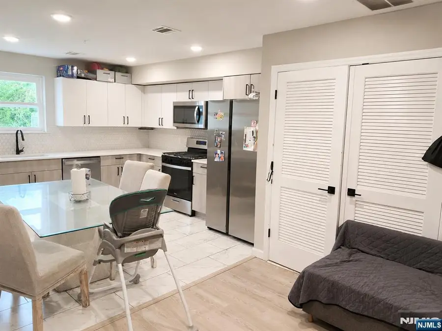 52 Holland Street, Newark, NJ 07103 - #2