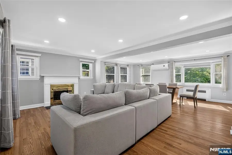 29 Laurel Avenue, Livingston, NJ 07039 - #2
